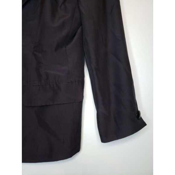 Vintage Tahari Womens 8 Blazer Long Sleeve Button Closure 100% Silk Black Pocket - Picture 3 of 6